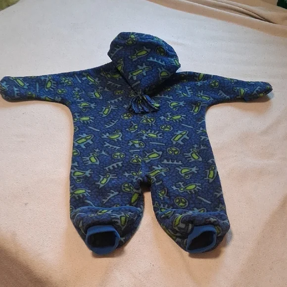 12-18m LLBean Zip Up One Piece Warm - Picture 10 of 12